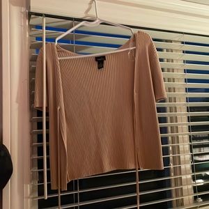 tan rue21 tie shirt